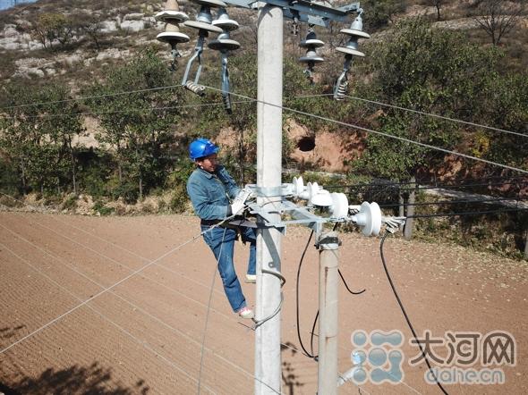 汝州市供电公司：加快农网改造进度 确保度冬可靠供电(1)